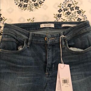 Guess Mid Rise Skinny